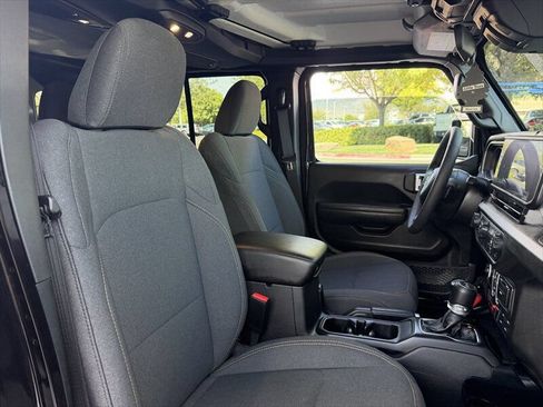 Used 2026 Jeep Wrangler Unlimited Sport AWD/4WD image 25
