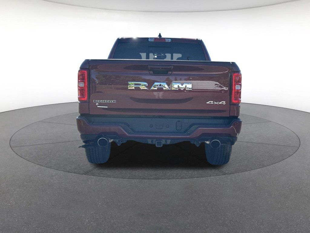 Used 2025 RAM 1500 Big Horn AWD/4WD image 4