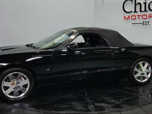 Used 2003 Ford Thunderbird RWD image 17