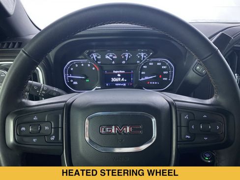 Certified 2022 GMC Sierra 2500 AT4 w/ AT4 Preferred Package AWD/4WD image 3