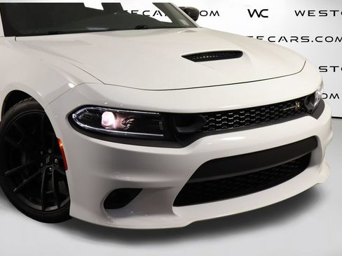 Used 2022 Dodge Charger Scat Pack w/ Dynamics Package RWD image 48