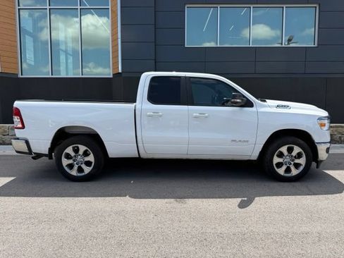 Used 2022 RAM 1500 Big Horn AWD/4WD image 2