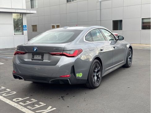 Used 2023 BMW i4 eDrive35 w/ Premium Package image 5