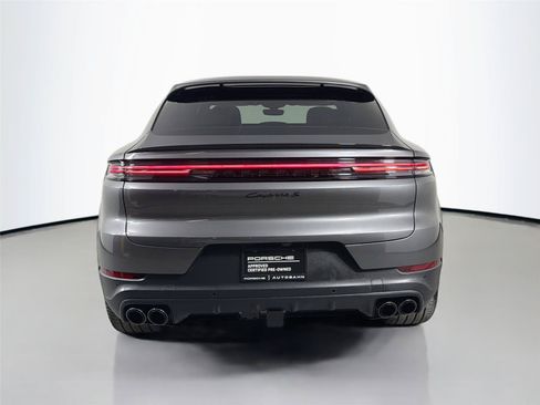 Certified 2026 Porsche Cayenne S AWD/4WD image 6