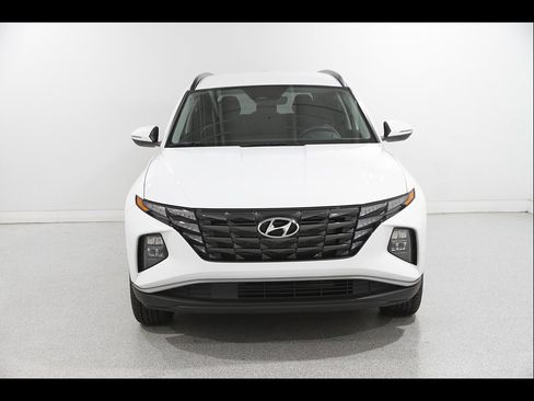 Certified 2023 Hyundai Tucson SEL FWD image 2