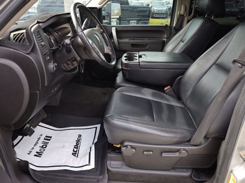 Used 2011 Chevrolet Silverado 1500 LT w/ All-Star Edition AWD/4WD image 11