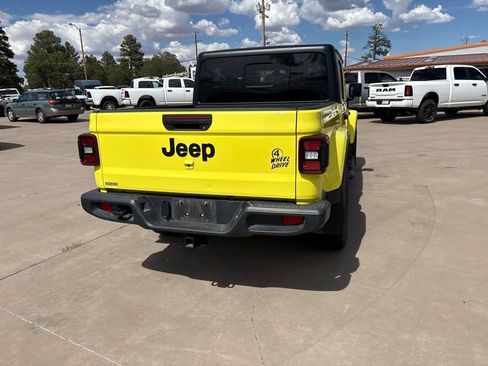 Used 2024 Jeep Gladiator Sport AWD/4WD image 6