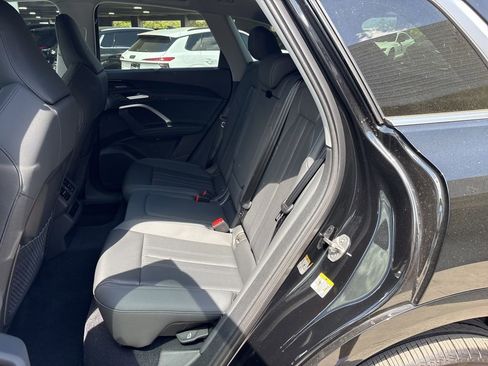 New 2025 Audi Q5 Premium Plus image 14