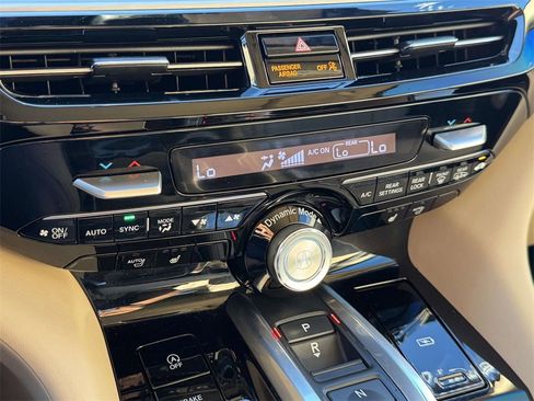 Used 2023 Acura MDX FWD w/ Technology Package image 24