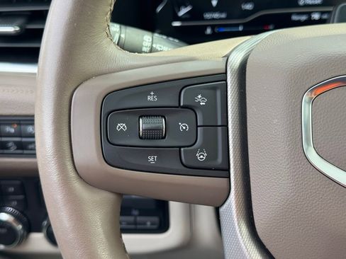 Used 2024 GMC Yukon Denali w/ Advanced Technology Package image 33