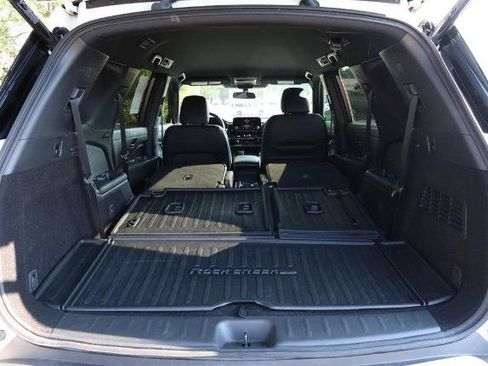 Certified 2025 Nissan Pathfinder Rock Creek AWD/4WD image 9