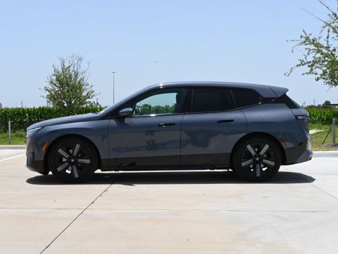 Used 2023 BMW iX M60 w/ Executive Package AWD/4WD image 6