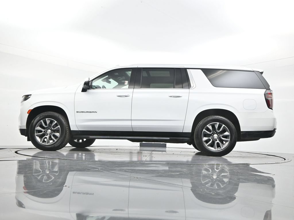 Used 2022 Chevrolet Suburban LT w/ LT Signature Plus Package AWD/4WD image 51