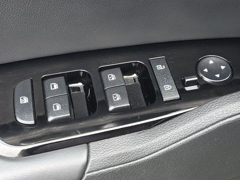 Used 2024 Kia Sportage X-Line w/ X-Line Premium Package image 11