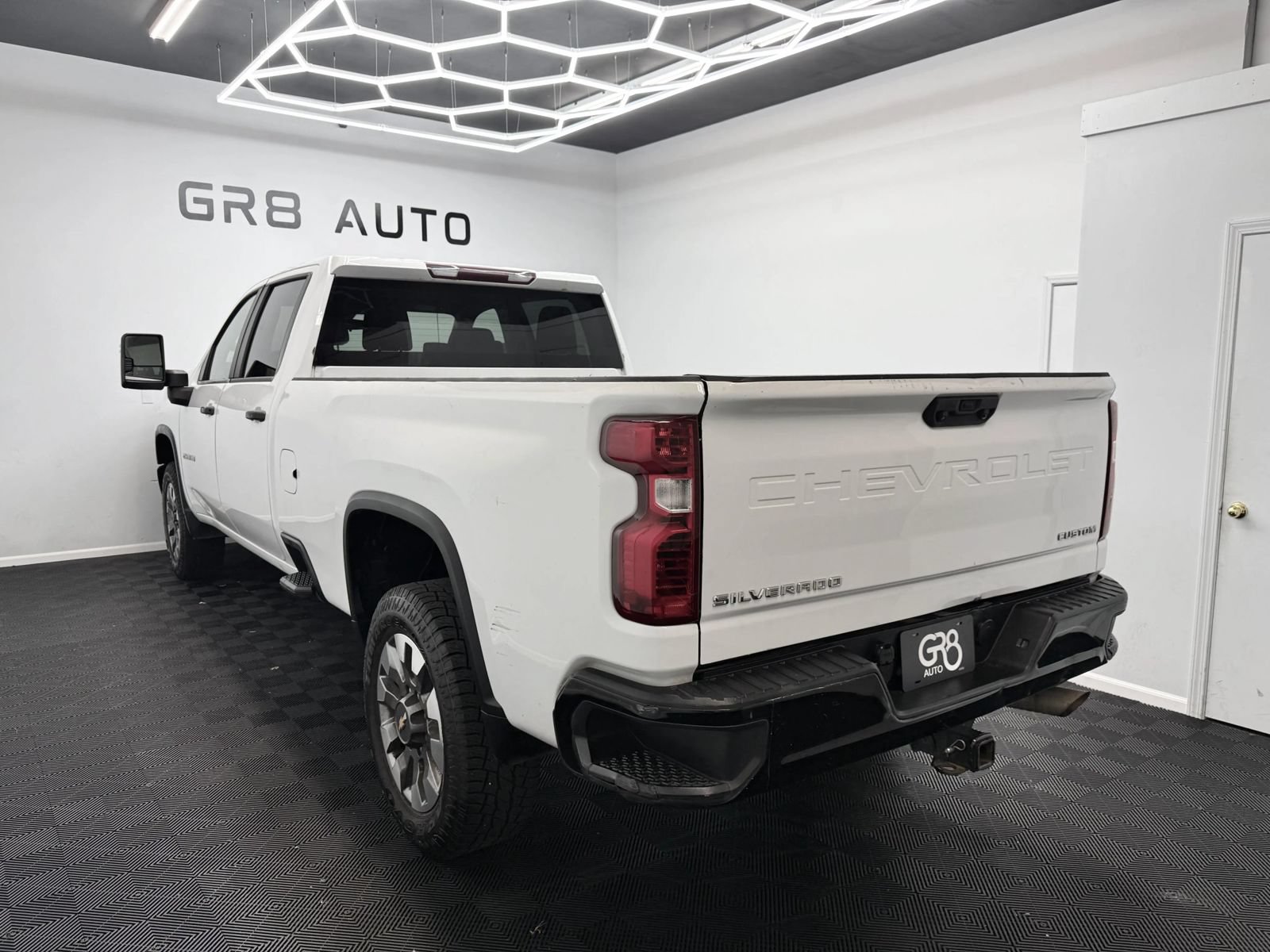 Used 2022 Chevrolet Silverado 2500 Custom w/ Custom Convenience Package RWD image 5