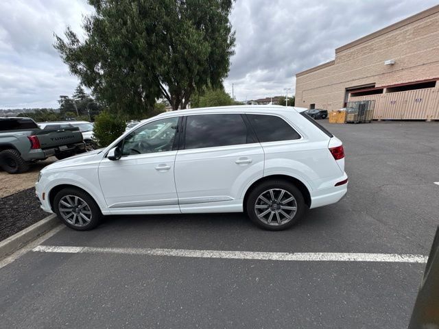 Used 2018 Audi Q7 2.0T Premium Plus w/ Premium Plus Package AWD/4WD image 23