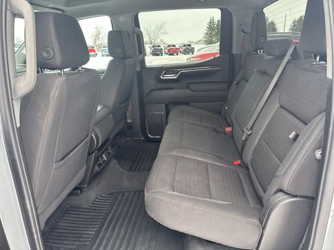 Used 2024 GMC Sierra 1500 Elevation image 21
