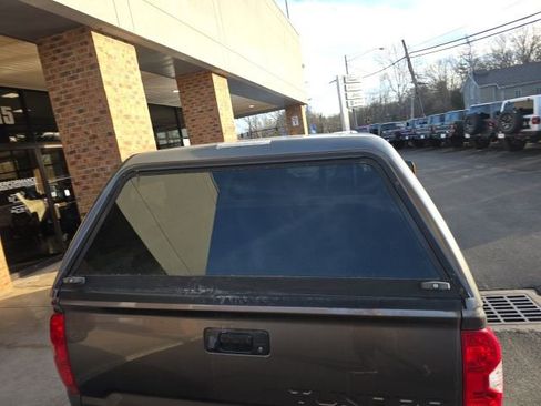 Used 2014 Toyota Tundra SR5 w/ TRD Off Road Package image 20