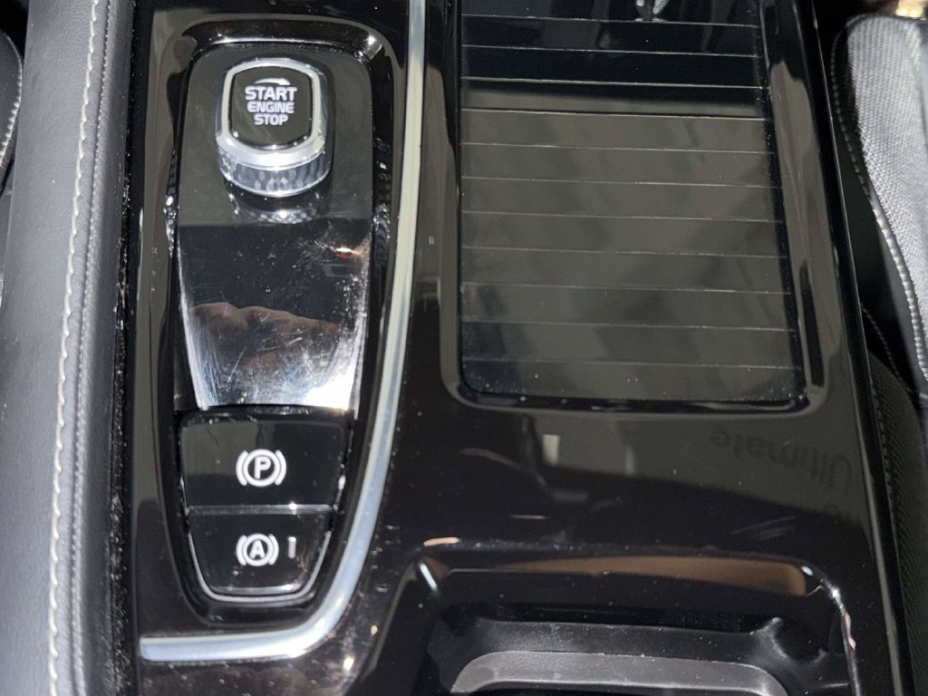 Used 2024 Volvo S60 T8 Ultimate w/ Climate Package AWD/4WD image 22