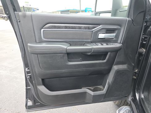 Used 2024 RAM 2500 Big Horn w/ Bed Utility Group image 19