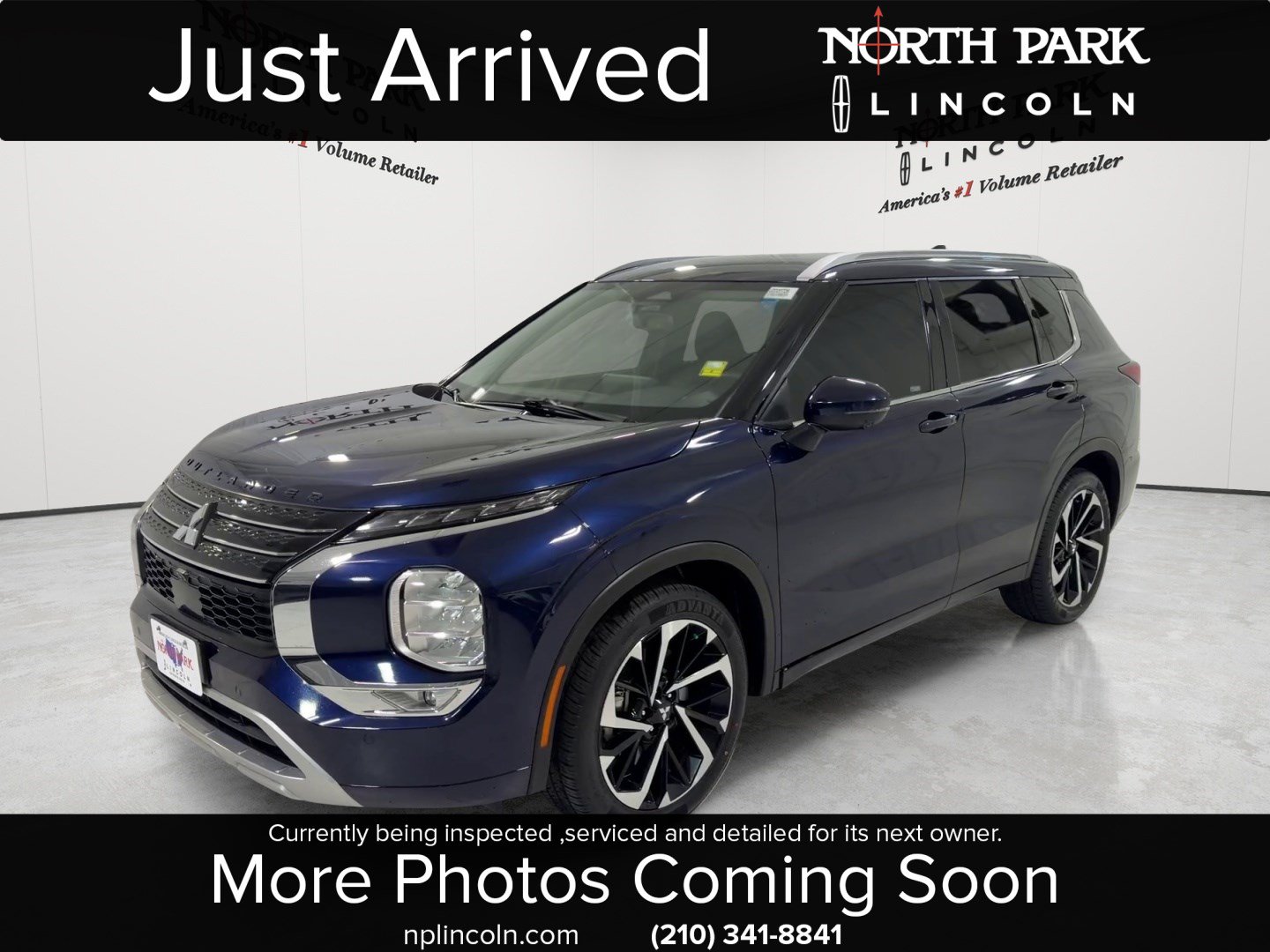 Used 2024 Mitsubishi Outlander SEL FWD image 1