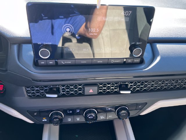 Used 2025 Honda Accord SE image 8