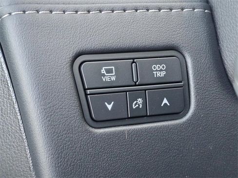 New 2025 Lexus LX 600 F Sport image 33