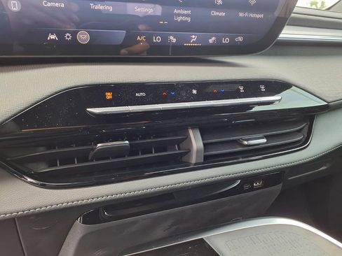 New 2026 Buick Enclave Sport Touring w/ Power Package FWD image 14