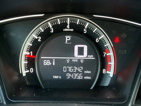 Used 2018 Honda Civic LX image 27