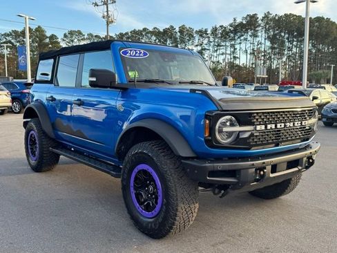 Used 2022 Ford Bronco Wildtrak image 7