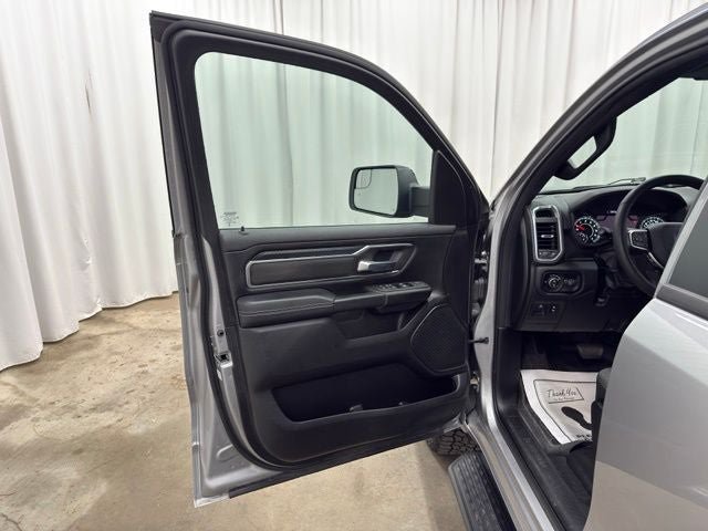 Used 2025 RAM 1500 Big Horn AWD/4WD image 14