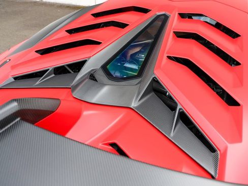 Used 2019 Lamborghini Aventador SVJ AWD/4WD image 52