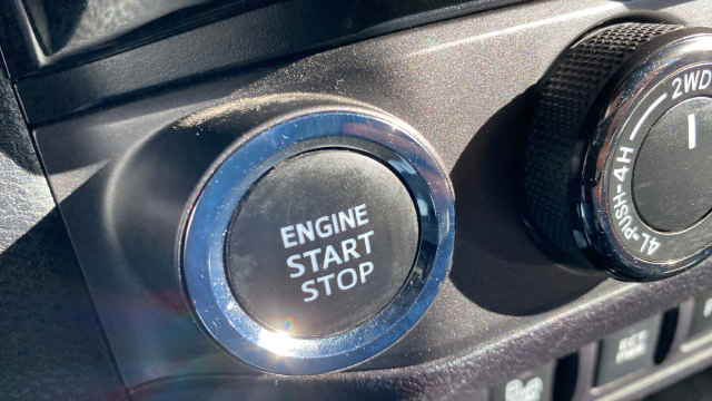 Used 2018 Toyota Tacoma TRD Pro AWD/4WD image 22