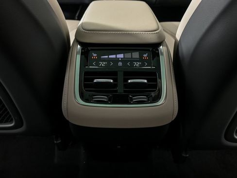 Used 2026 Volvo XC90 B6 Plus w/ Protection Package Premier image 21