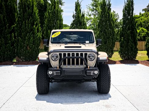 Used 2022 Jeep Wrangler Unlimited Rubicon AWD/4WD image 3