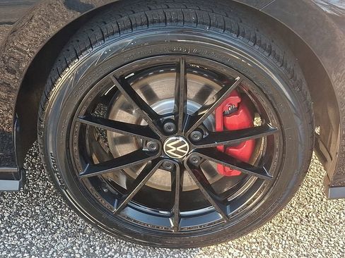 Used 2025 Volkswagen Jetta GLI Autobahn w/ GLI Black Package image 8