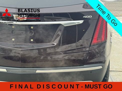 Used 2020 Cadillac XT5 Premium Luxury w/ LPO, Floor Liner Package AWD/4WD image 21