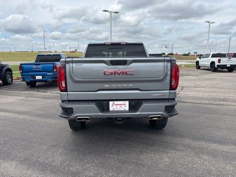 Used 2023 GMC Sierra 1500 AT4 w/ AT4 Premium Package AWD/4WD image 6