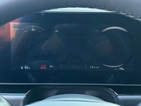 New 2026 Kia Niro Wind FWD image 21