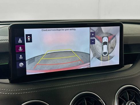Used 2022 Kia Stinger GT2 RWD image 10
