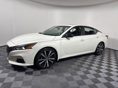 Used 2021 Nissan Altima 2.0 SR image 10