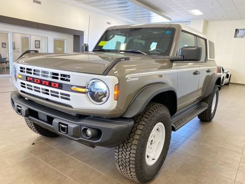 New 2026 Ford Bronco Heritage Edition image 11