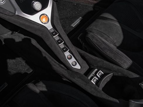 New 2026 McLaren 750S Spider image 23