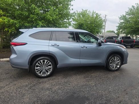 Used 2021 Toyota Highlander Platinum AWD/4WD image 8