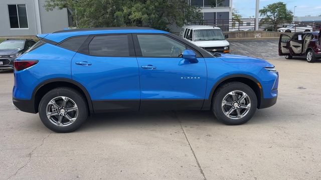 New 2026 Chevrolet Blazer LT w/ Convenience Package FWD image 9