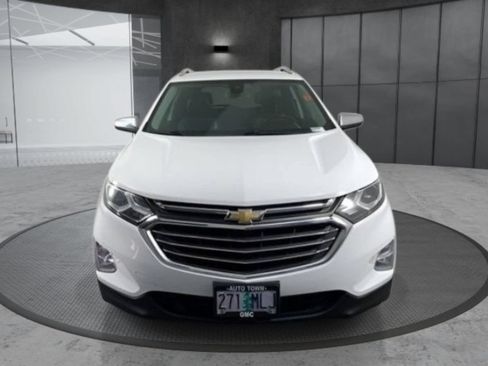Used 2020 Chevrolet Equinox Premier AWD/4WD image 2