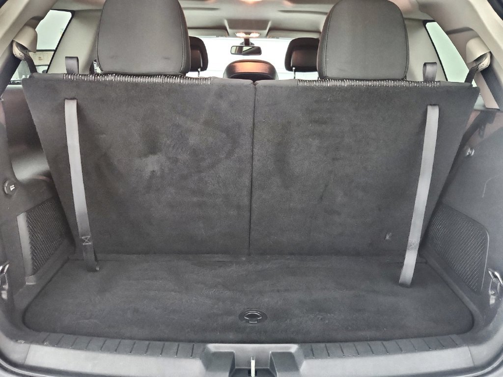 Used 2020 Dodge Journey SE w/ Blacktop Package FWD image 36