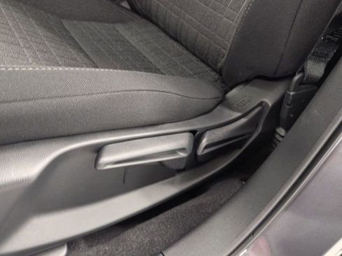 New 2026 Honda HR-V LX image 21