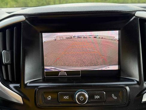 Used 2024 GMC Terrain SLE w/ Driver Convenience Package AWD/4WD image 21