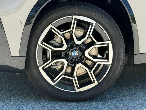 New 2026 BMW X1 xDrive28i w/ Technology Package AWD/4WD image 2